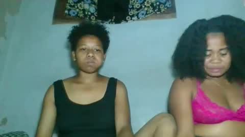 louane98 online show from 04/12/26, 05:40