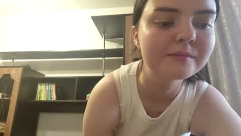 Esma online show from 06/24/26, 01:10