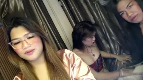 Sweet   online show from 03/03/25, 09:33