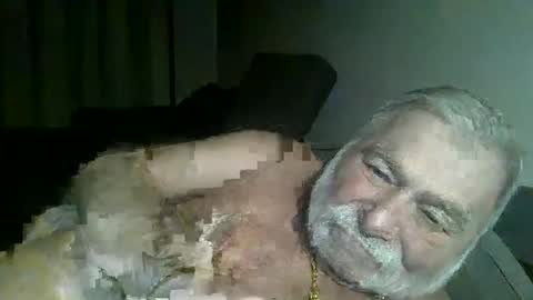 Snapshot of louis_chokdee chatting on 12/23/24, 06:16 louis_chokdee online show from 12/23/24, 06:16