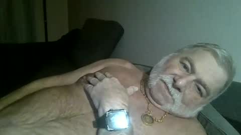 Snapshot of louis_chokdee chatting on 12/30/24, 06:49 louis_chokdee online show from 12/30/24, 06:49