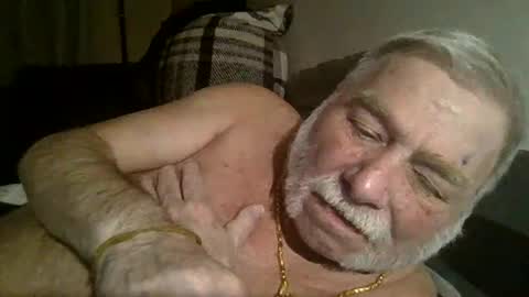 Snapshot of louis_chokdee chatting on 03/12/25, 08:20 louis_chokdee online show from 03/12/25, 08:20