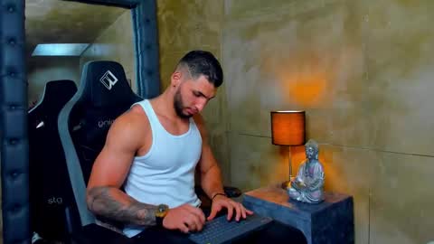 Louis online show from 09/18/25, 09:39