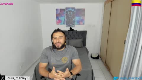 Snapshot of louis_marley_ chatting on 01/02/25, 01:27 louis_marley_ online show from 01/02/25, 01:27