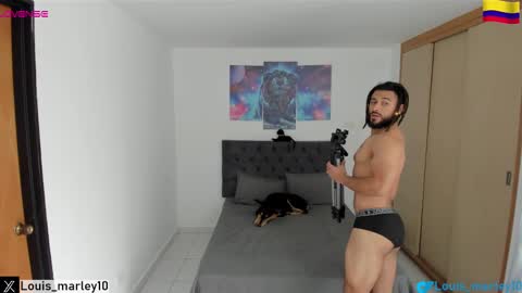 Snapshot of louis_marley_ chatting on 02/13/25, 08:24 louis_marley_ online show from 02/13/25, 08:24