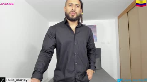 Snapshot of louis_marley_ chatting on 02/15/25, 01:21 louis_marley_ online show from 02/15/25, 01:21