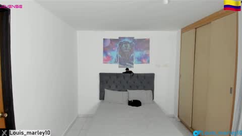 Snapshot of louis_marley_ chatting on 02/17/25, 12:43 louis_marley_ online show from 02/17/25, 12:43