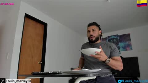 Snapshot of louis_marley_ chatting on 02/26/25, 07:05 louis_marley_ online show from 02/26/25, 07:05