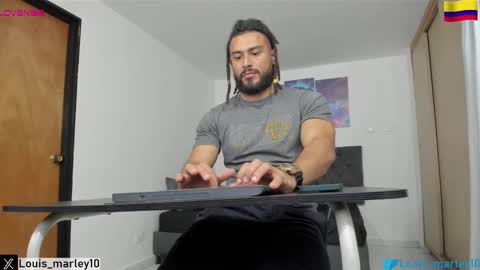 Snapshot of louis_marley_ chatting on 02/27/25, 01:48 louis_marley_ online show from 02/27/25, 01:48