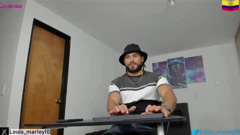 Snapshot of louis_marley_ chatting on 03/12/25, 02:52 louis_marley_ online show from 03/12/25, 02:52