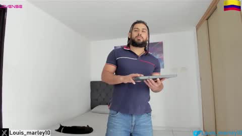Snapshot of louis_marley_ chatting on 09/15/25, 04:29 louis_marley_ online show from 09/15/25, 04:29