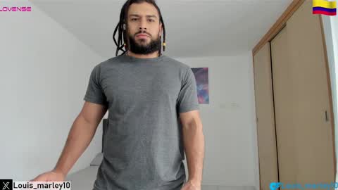 Snapshot of louis_marley_ chatting on 09/19/25, 02:18 louis_marley_ online show from 09/19/25, 02:18