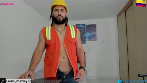 Snapshot of louis_marley_ chatting on 10/18/25, 07:58 louis_marley_ online show from 10/18/25, 07:58