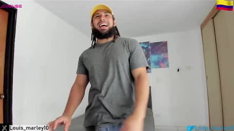 Snapshot of louis_marley_ chatting on 12/19/25, 05:53 louis_marley_ online show from 12/19/25, 05:53