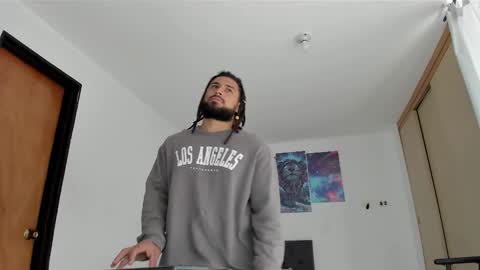 Snapshot of louis_marley_ chatting on 01/11/26, 05:07 louis_marley_ online show from 01/11/26, 05:07