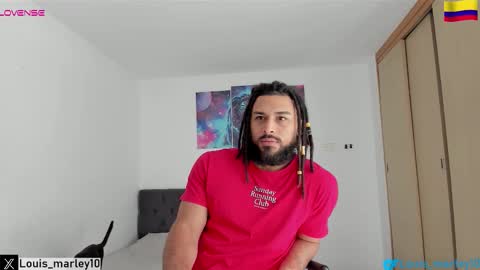 Snapshot of louis_marley_ chatting on 02/22/26, 02:48 louis_marley_ online show from 02/22/26, 02:48