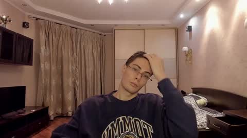 Mark online show from 12/15/24, 04:04