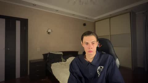 Mark online show from 02/21/25, 11:54