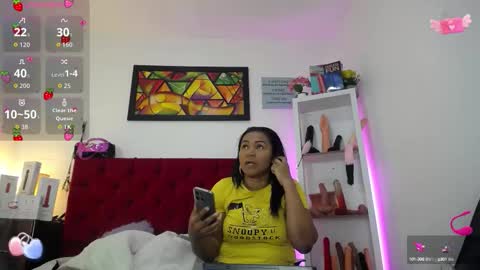 Snapshot of louise_nails chatting on 09/26/25, 11:47 LouIse online show from 09/26/25, 11:47