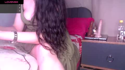   online show from 11/11/25, 09:48