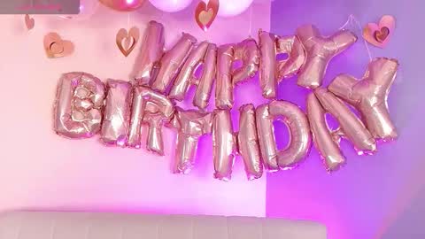 lourdes_moon22 online show from 11/15/25, 12:02