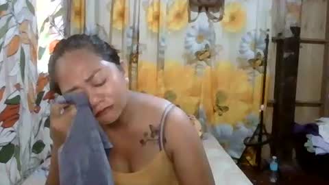 Snapshot of lovable_kiss029 chatting on 10/04/25, 02:42 lovable_kiss029 online show from 10/04/25, 02:42