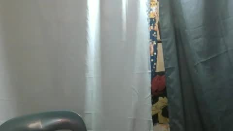 Snapshot of lovable_kiss029 chatting on 11/17/25, 08:36 lovable_kiss029 online show from 11/17/25, 08:36