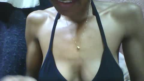 lovaelisa online show from 12/23/25, 06:33