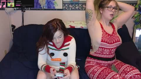 Lo Valentine online show from 12/24/24, 04:55