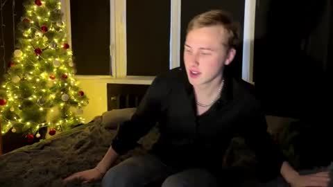 Mary and Tom online show from 01/12/26, 12:21