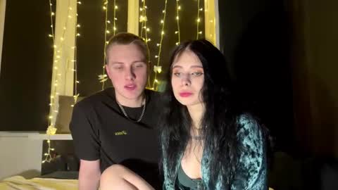 Mary and Tom online show from 03/18/26, 04:32