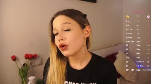 Eva online show from 04/21/26, 12:44