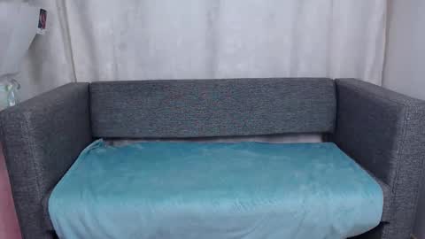 love bella  online show from 11/10/25, 12:09