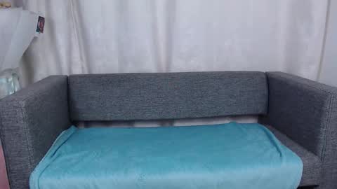 love bella  online show from 11/14/25, 12:31