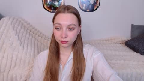 love bella  online show from 04/13/26, 12:05