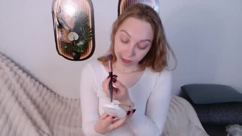 Snapshot of love_bella_ chatting on 05/07/26, 12:49 love bella online show from 05/07/26, 12:49