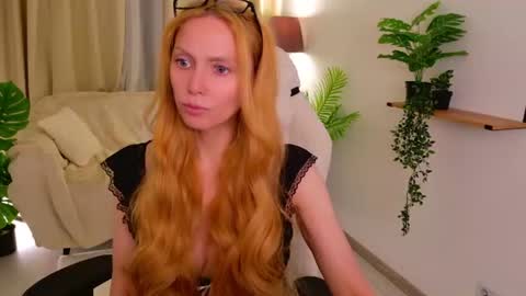 love_call online show from 07/17/26, 02:18