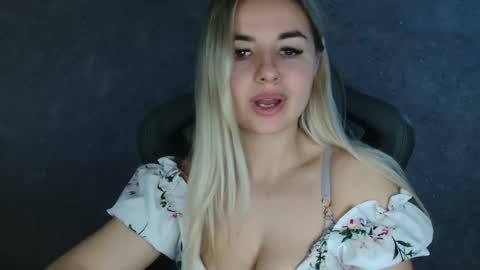 Megane online show from 03/10/25, 09:32