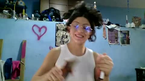 Snapshot of love_electra chatting on 10/11/25, 01:09 love_electra online show from 10/11/25, 01:09