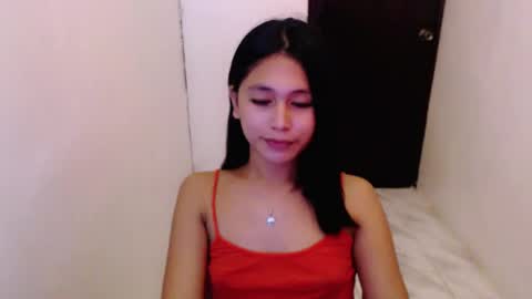 Snapshot of love_jessi chatting on 05/25/26, 08:04 love_jessi online show from 05/25/26, 08:04