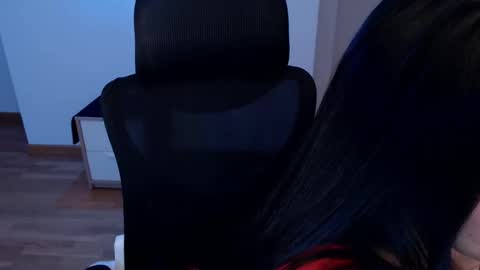 Samantha online show from 12/15/24, 06:37