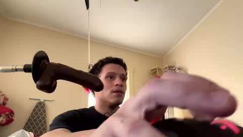 love stretch online show from 02/22/26, 03:54