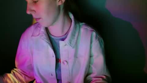 Vivian online show from 02/13/26, 02:13