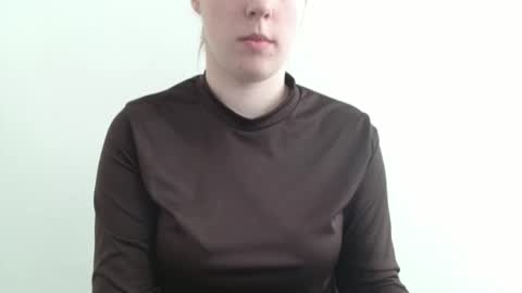 Vivian online show from 03/05/26, 07:04