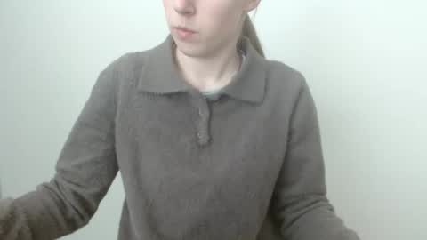 Vivian online show from 03/24/26, 12:10