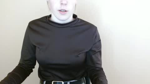 Vivian online show from 04/01/26, 11:00