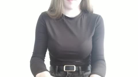 Vivian online show from 06/02/26, 12:07