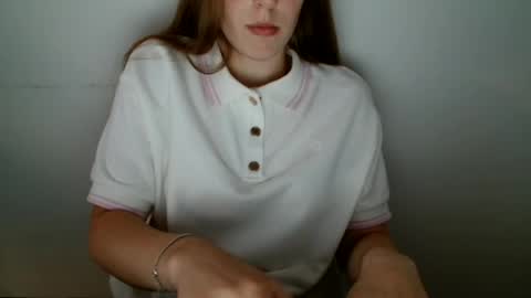 Snapshot of love_vivian chatting on 07/15/26, 11:04 Vivian online show from 07/15/26, 11:04