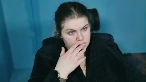 Ally online show from 04/01/26, 06:47