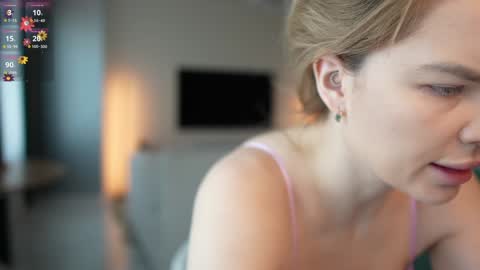 love you to123 online show from 11/23/25, 07:41